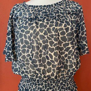 Ann Taylor~Blue~White~Elastic Boat neckline~Bell Sleeves~Blouse~Large~Mosaic